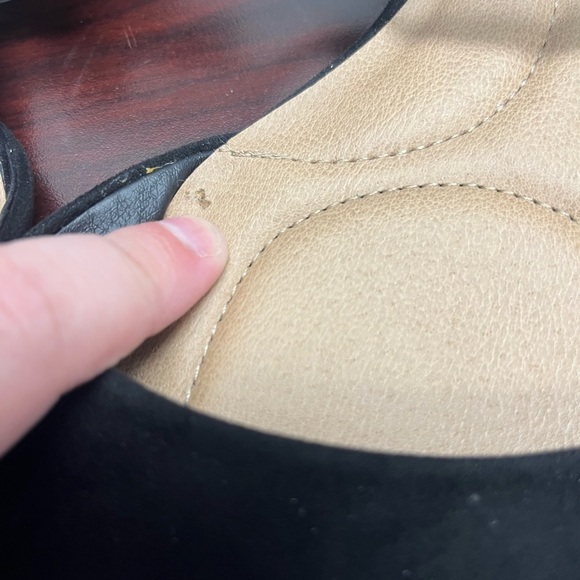 Torrid Faux Suede Strappy Flat Size 8W NWT - Picture 5 of 7